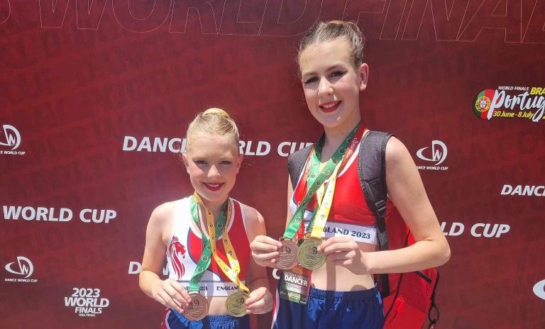 Ava and Alba win Gold